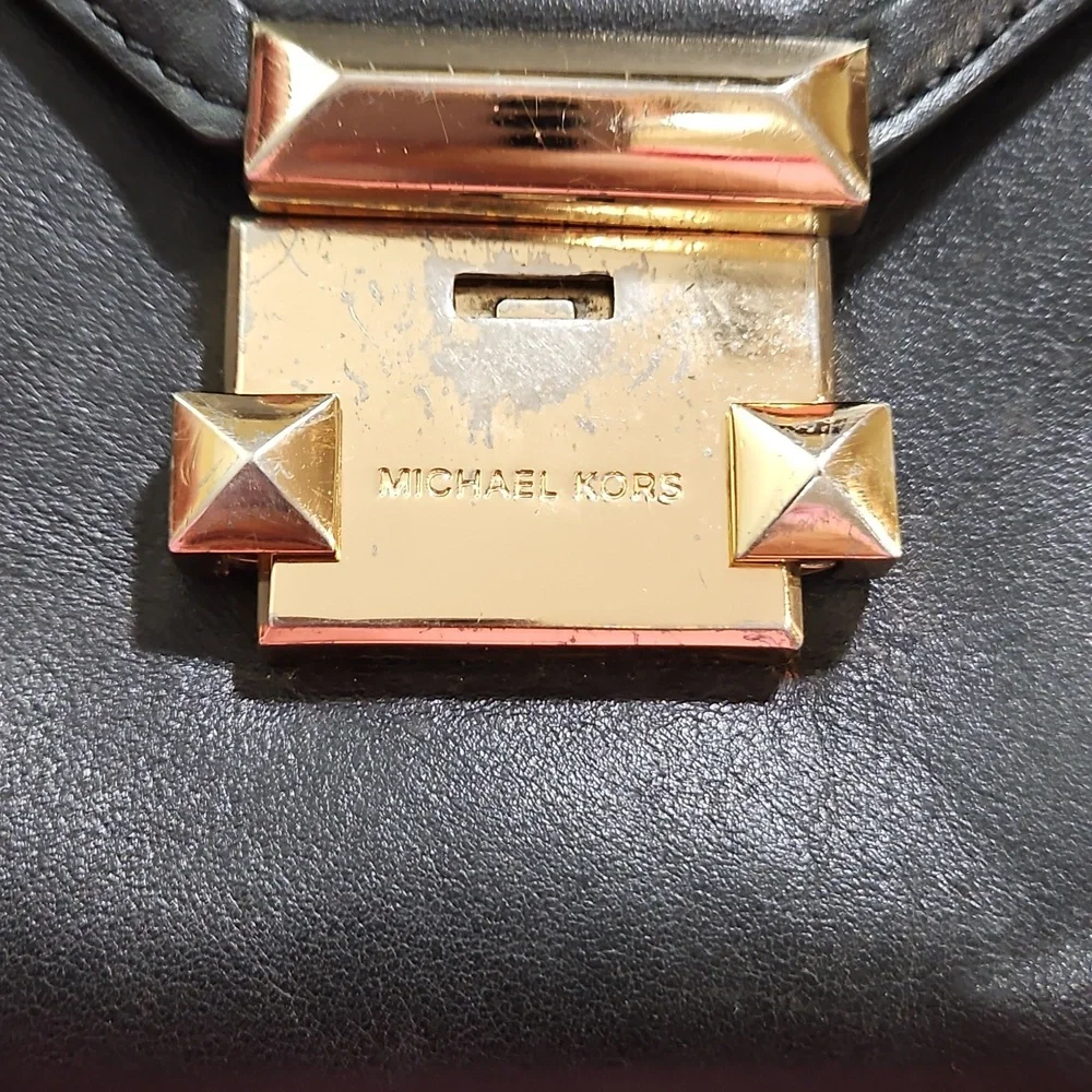 Michael Kors Whitney Black Calf Leather Shoulder Bag OS